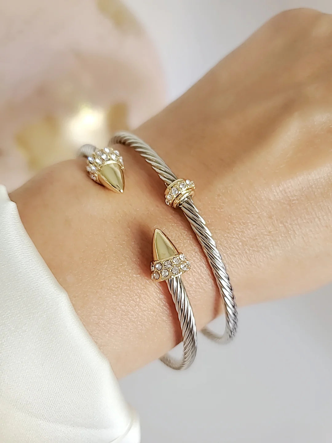 Spear Bangle Bracelet