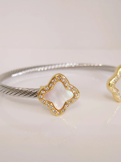 Stylish Clover Bangle: Elegant, Durable, and Hypoallergenic