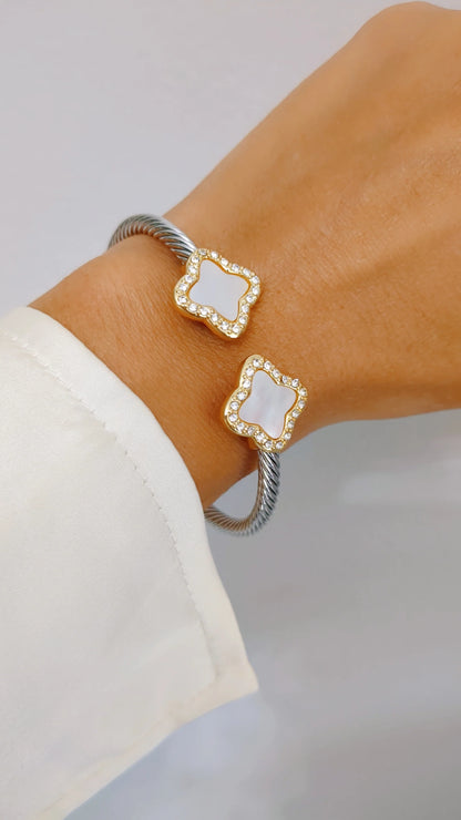 Stylish Clover Bangle: Elegant, Durable, and Hypoallergenic