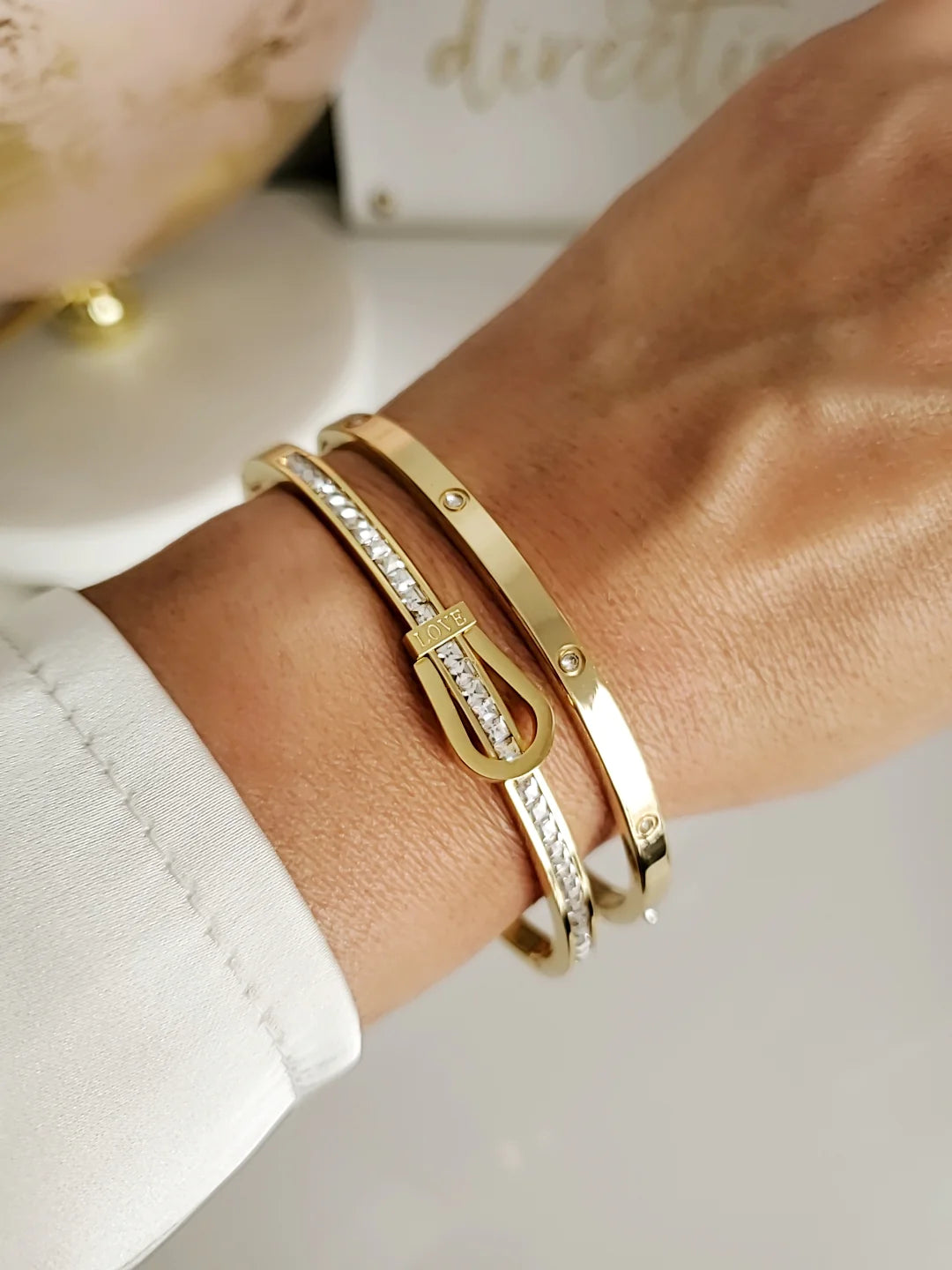 Gold Belt Bangle